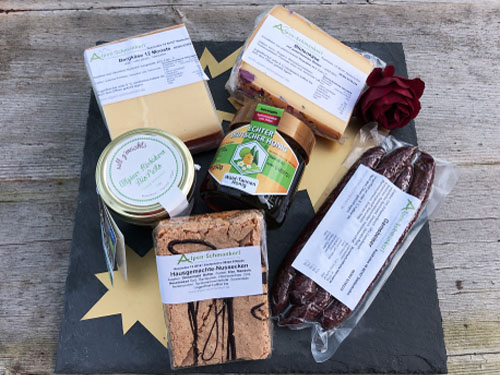 Kreative und leckere Geschenk-Präsente von Alpen-Schmankerl